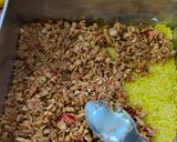 Foto langkah ke 7 dari resep Lemper Kuning Ayam Pedas Manis.