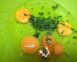 Foto del paso 3 de la receta Tortilla de papas, atún y pimiento(Comida de aprovechamiento)