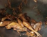 Foto langkah ke 5 dari resep Ayam goreng jahe.