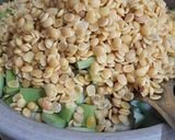 மொச்சை சுரைக்காய் கூட்டு(suraikkai koottu recipe in tamil) ரெசிபி ஸ்டேப் 3 புகைப்படம்