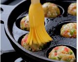 A picture of step 4 of Sago Potato Energy balls.
