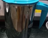 A picture of step 8 of Custard vanilla ice cream shake.