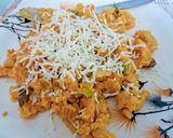 A picture of step 5 of Cheesey Vegetable Rava upma.