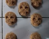 Foto del paso 7 de la receta: Calaveritas de amaranto con miel de panela
