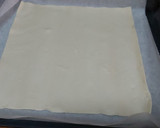 Foto del paso 1 de la receta: Hojaldre con jamón serrano y queso mozzarella