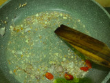 Tumis kangkung tauge pedas manis (cocok untuk diet)