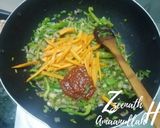 A picture of step 1 of Leftover Chicken Fried Rice with Schezwan Chutney.