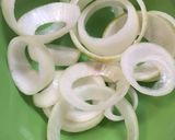 Foto langkah ke 1 dari resep Onion Rings crispy and simple.
