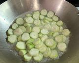 Foto langkah ke 2 dari resep Sup Oyong Nasi Shirataki.