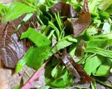 Hình bước làm 1 của món Canh rau vặt nấu ngao