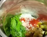 A picture of step 1 of Pears Chilli Drinks.