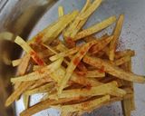 મસાલા ફ્રેન્ચ ફ્રાય (Masala french fry Recipe In Gujarati) રેસીપી સ્ટેપ3ફોટો