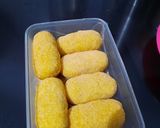 Foto langkah ke 3 dari resep Kroket kentang isi daging.