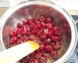 Retro meggyes gyümölcstorta recept fázis 3 fotója