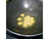 A picture of step 2 of Kadhi Chawal.