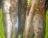 Foto langkah ke 1 dari resep Ikan cuek tumis pete cabai hijau.