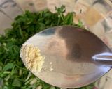 મેથી ભાજી નું સલાડ (Methi Bhaji Salad Recipe In Gujarati) રેસીપી સ્ટેપ2ફોટો