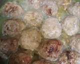 Foto del paso 11 de la receta: Albóndigas con salsa de albahaca y nueces