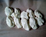 A picture of step 4 of Frozen yogurt berries bark#icecreamfanatic.
