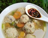 Foto langkah ke 8 dari resep Sop Bakso Lohoa.