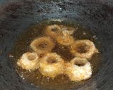 Foto langkah ke 5 dari resep Onion Ring Simple 🧅.