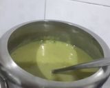 A picture of step 3 of Broccoli Almond soup.