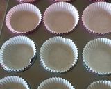 Foto langkah ke 5 dari resep Mini chocolate dan mangga muffin.
