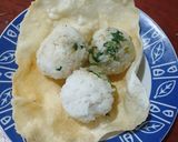 Foto langkah ke 4 dari resep Bola Nasi Sayur Urap.