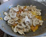 Foto del paso 4 de la receta: Lasaña de espinacas y champiñones