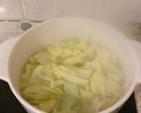 A picture of step 1 of Sneaky macaroni cheese.