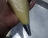Foto langkah ke 4 dari resep Soes Original (isi vla susu buah naga).