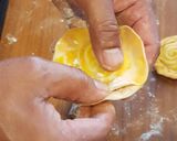 Foto langkah ke 9 dari resep Beef Curry Puff.