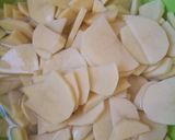 Fenséges rakott-krumpli recept fázis 1 fotója