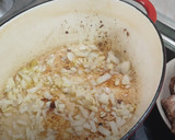 Foto del paso 2 de la receta: Cazuela de patatas con costilla y níscalos
