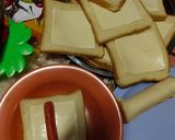 Foto langkah ke 2 dari resep Roti Gulung Sosis Keju.