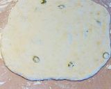 Olívás gyökérkenyér recept fázis 2 fotója