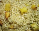 A picture of step 3 of Sabudana khichdi.