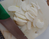 Foto del paso 1 de la receta: Tortillas de Patatas cebolla y 🐙 pulpo