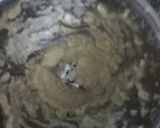 A picture of step 3 of Parwar aur baigan ki kaluji.