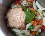 A picture of step 4 of Thousand Island Pasta Salad.