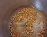 A picture of step 1 of Popcorn bhel.