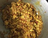A picture of step 7 of Shahi papad roll curry.