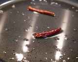 A picture of step 3 of ☆Basic☆ Aglio Olio e Peperoncino - the simplest & the best pasta.