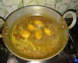 A picture of step 8 of Egg Gravy.