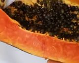 A picture of step 1 of Sweet papaya smoothie.