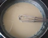 A picture of step 4 of Banana Pudding Ice-cream.