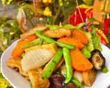 Hình bước làm 4 của món Rau củ kho chay