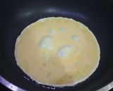 รูปขั้นตอนการทำที่ 3 ของ ไข่หน้านุ่ม~ราดซอสไทบ้าน Soft Omelette ~ with Thai sauce