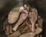 Foto del paso 4 de la receta: Pollo a la sopa de cebolla