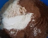 Foto langkah ke 4 dari resep Brownies Chocolatos Kukus Simpel Tanpa Mixer.